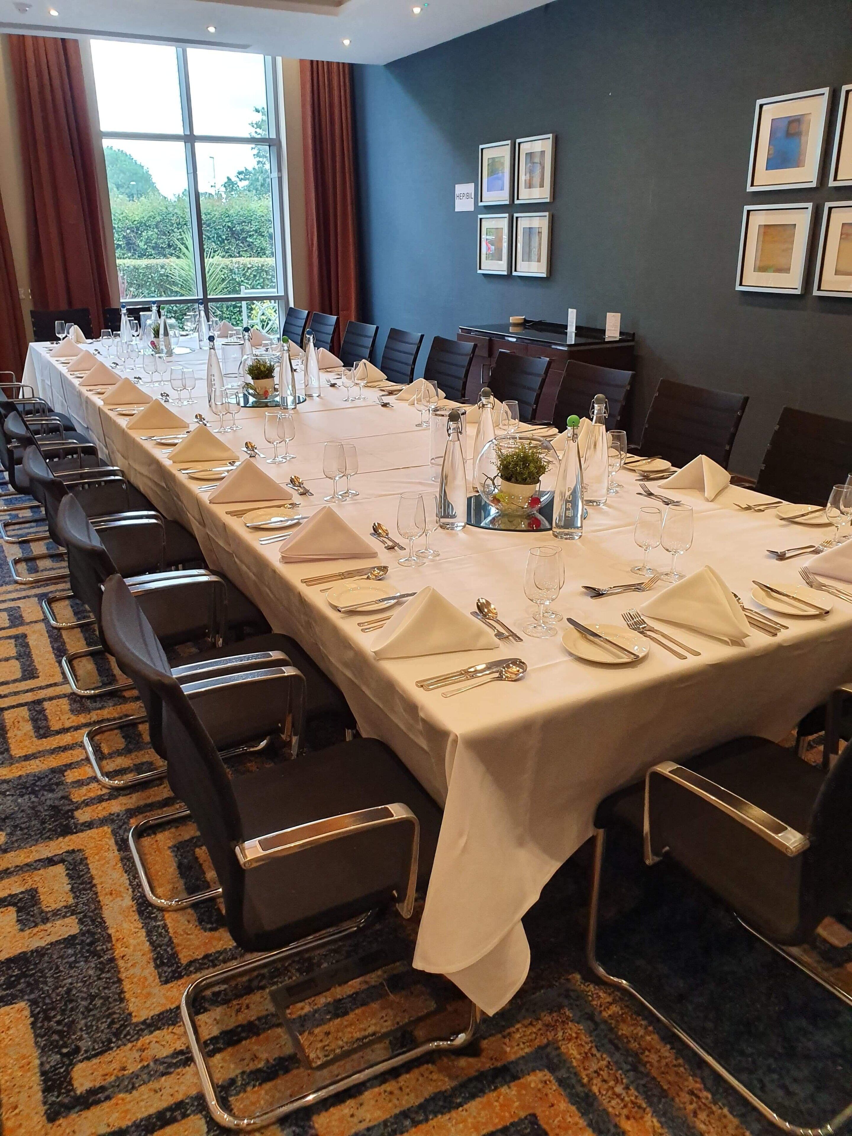 Photo - Crowne Plaza London- Gatwick Airport by IHG