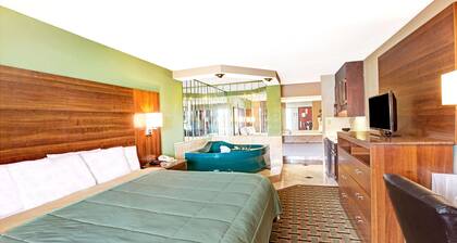 Days Inn by Wyndham Conover-Hickory