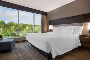 Premium bedding, pillowtop beds, in-room safe, blackout drapes
