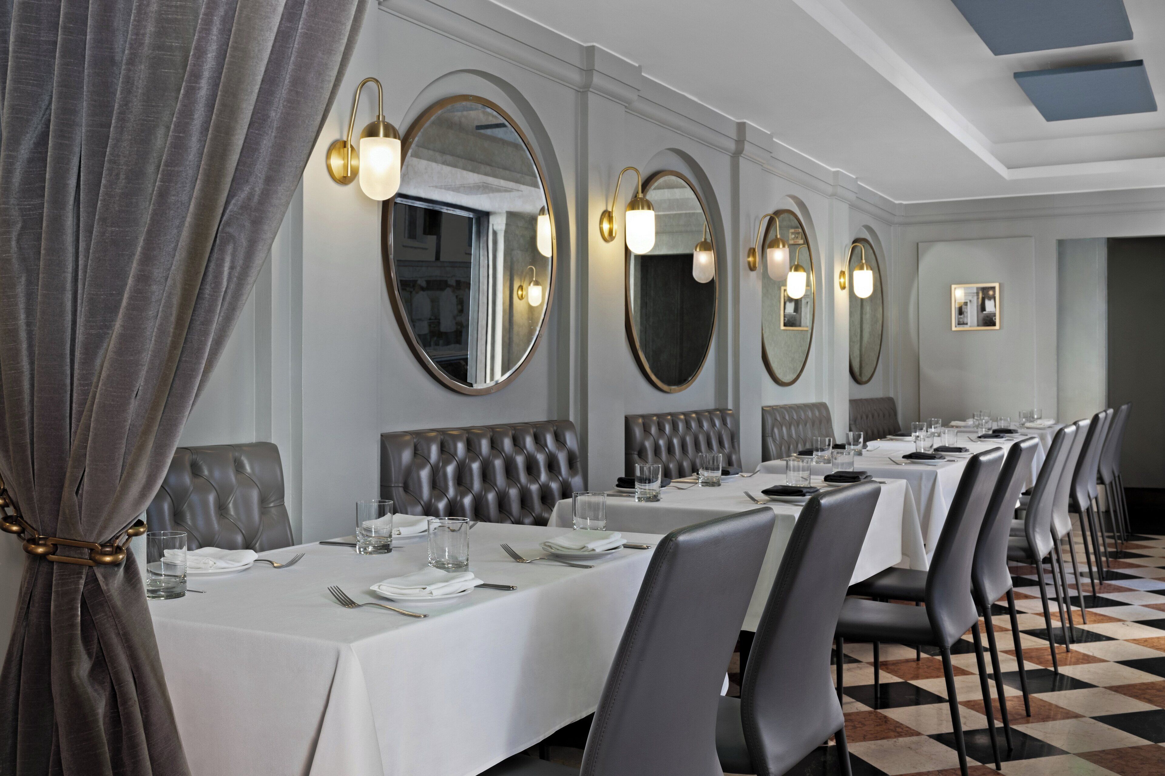 Lunsj og middag serveres