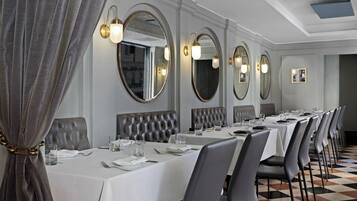 Mittagessen und Abendessen