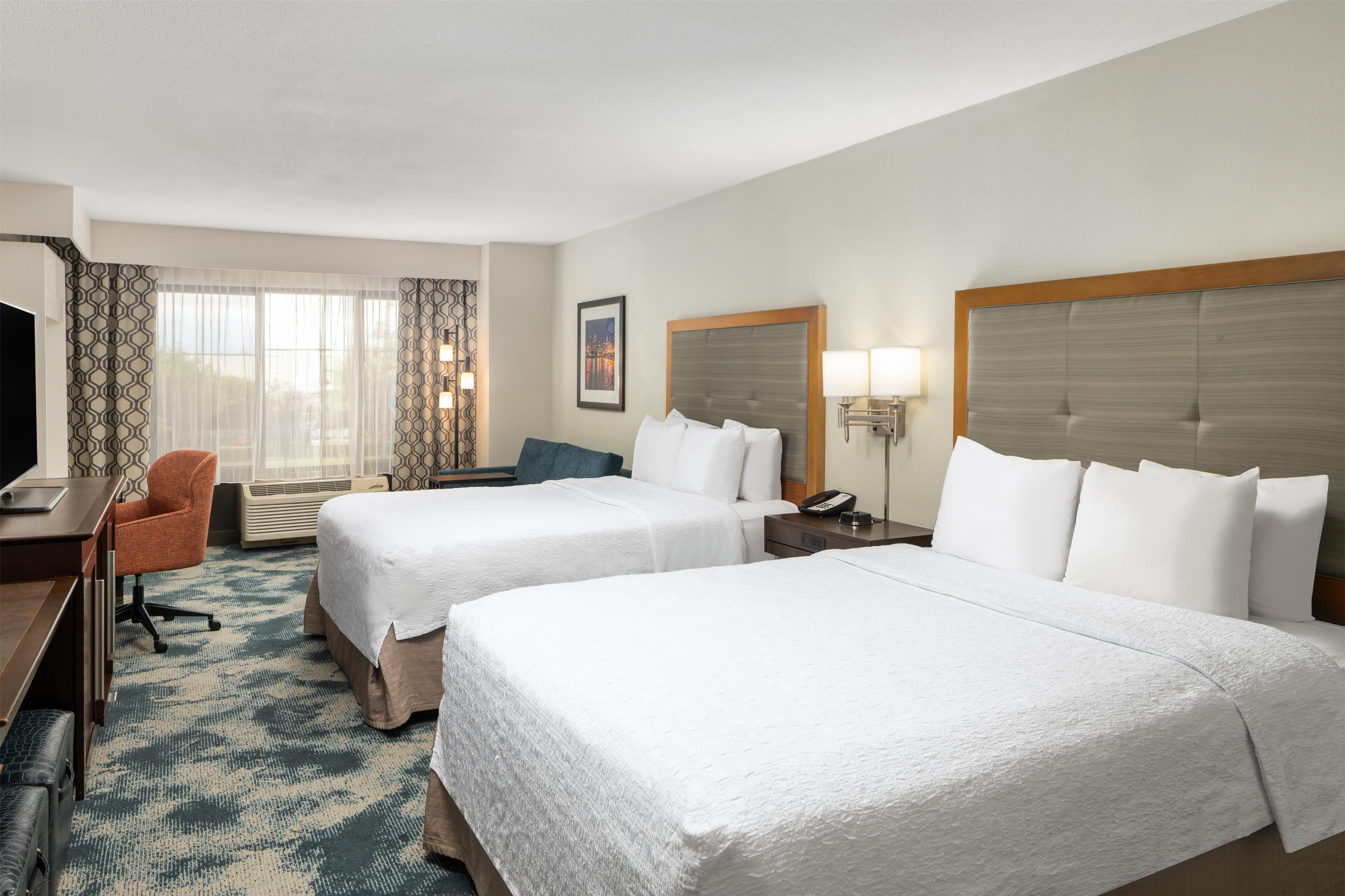 2 camas de matrimonio, No fumadores | Caja fuerte, escritorio, tabla de planchar con plancha y cunas gratuitas