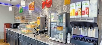 Quality Inn University Center