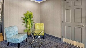 Unclassified image, 2 of 50, button - Quality Inn University Center (Pittsburgh)