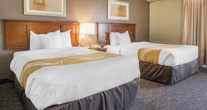 Quality Inn University Center