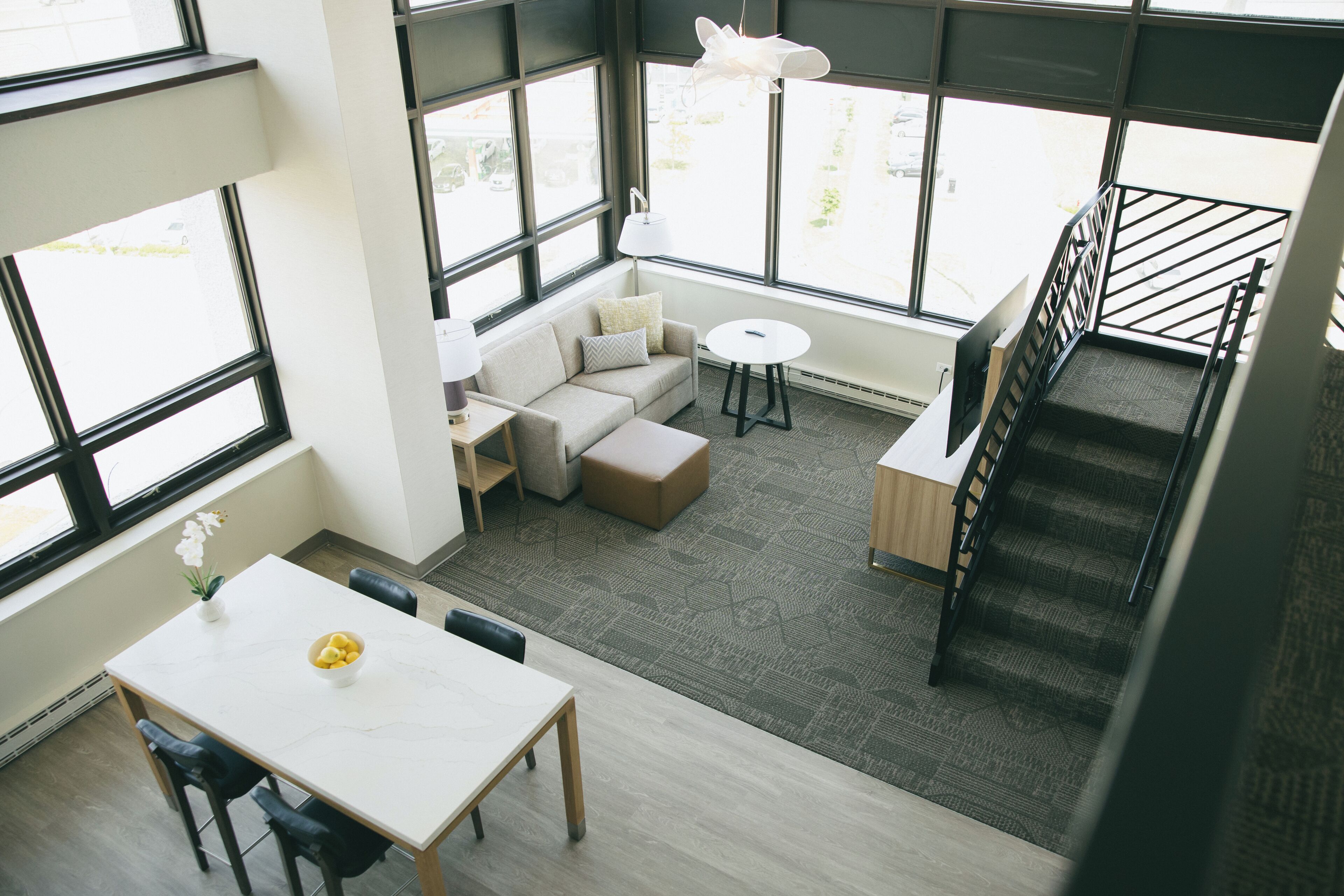 Photo - Staybridge Suites Chicago O'Hare - Rosemont by IHG