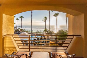 Junior Suite, 2 Queen Beds, Ocean View | Hypo-allergenic bedding, in-room safe, desk, iron/ironing board - Pacific Terrace Hotel (San Diego)