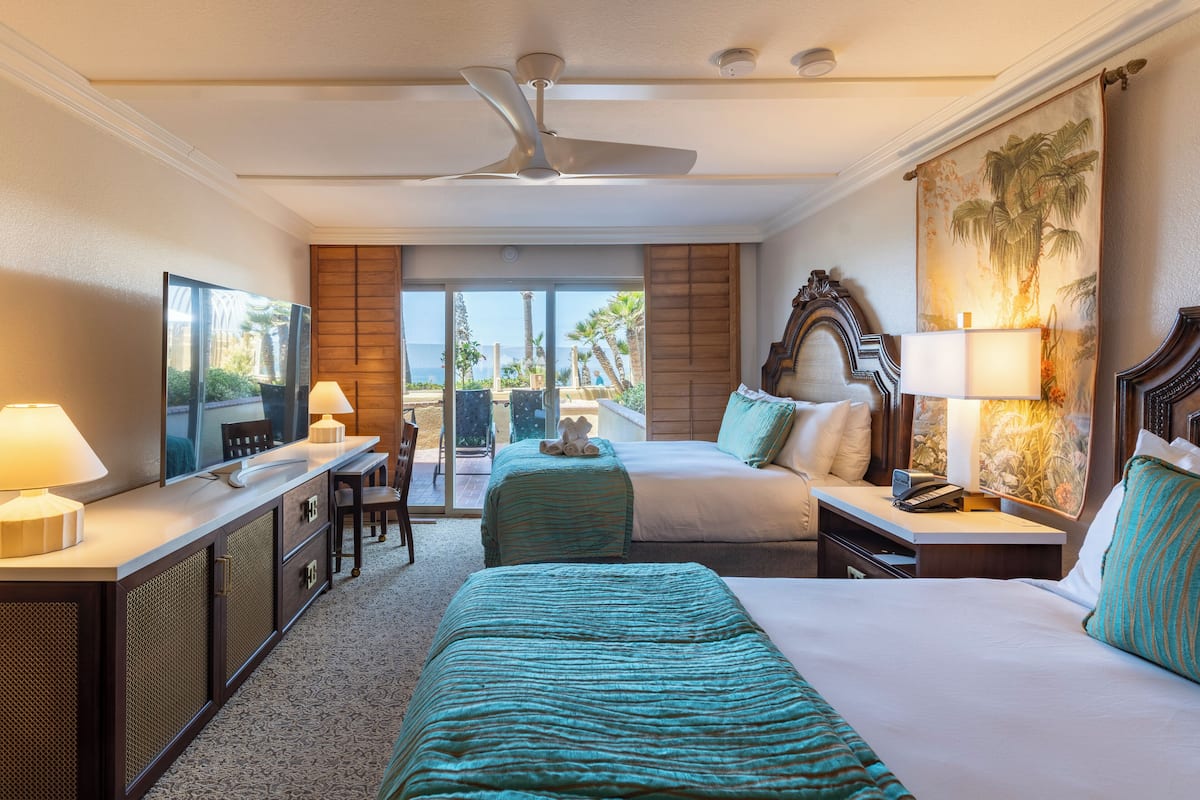 Family Suite | 1 bedroom, hypo-allergenic bedding, in-room safe, desk