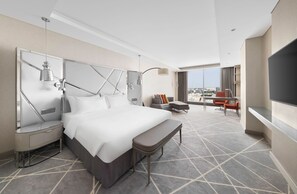 Executive Room (Lounge Access) | 1 bedroom, Frette Italian sheets, premium bedding, down duvets