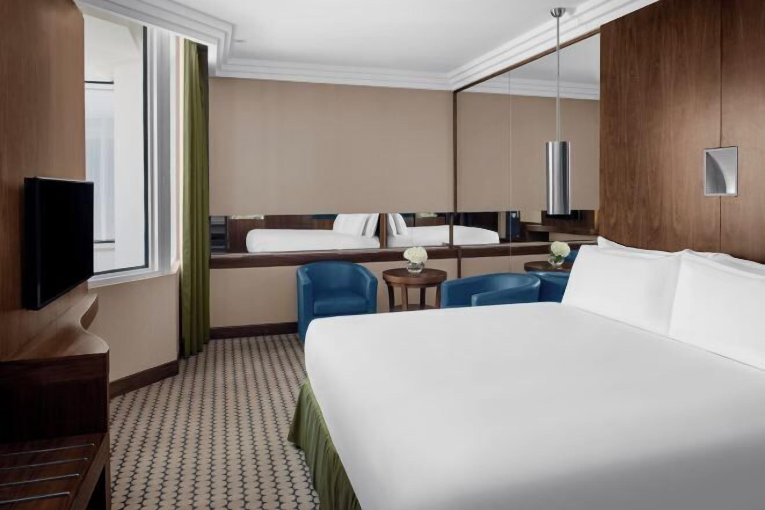 1 bedroom, Frette Italian sheets, premium bedding, down comforters