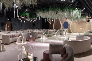 Indoor wedding - Radisson Blu Hotel and Convention Centre, Riyadh Minhal (Riyadh)