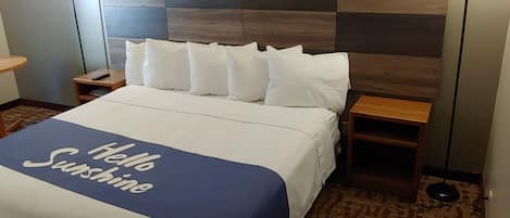 Coffres-forts dans les chambres, bureau, fer et planche Ă repasser