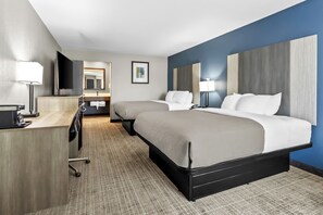 高級寝具、セーフティボックス (室内)、デスク、アイロン / アイロン台