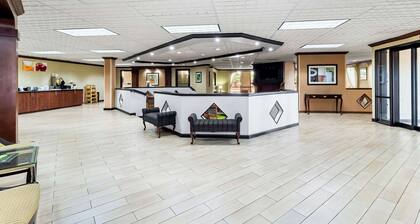 Quality Inn & Suites Florence Civic Center