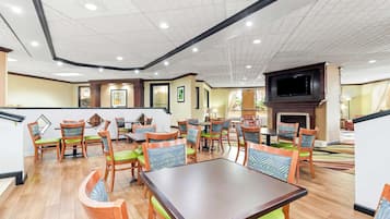 Free daily on-the-go breakfast