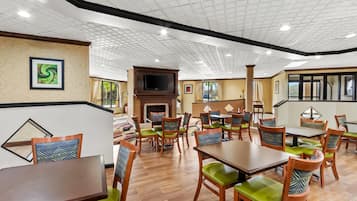 Desayuno para llevar incluido todos los días