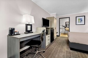 Literie de qualité supérieure, coffres-forts dans les chambres, bureau