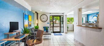 Days Inn by Wyndham Raleigh Glenwood-Crabtree