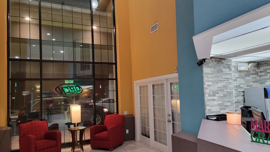 Extend-a-Suites - Extended Stay, I-40 Amarillo West