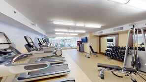 Fitness facility - DoubleTree Suites by Hilton Phoenix (Phoenix)