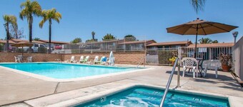 Rodeway Inn Fallbrook Downtown