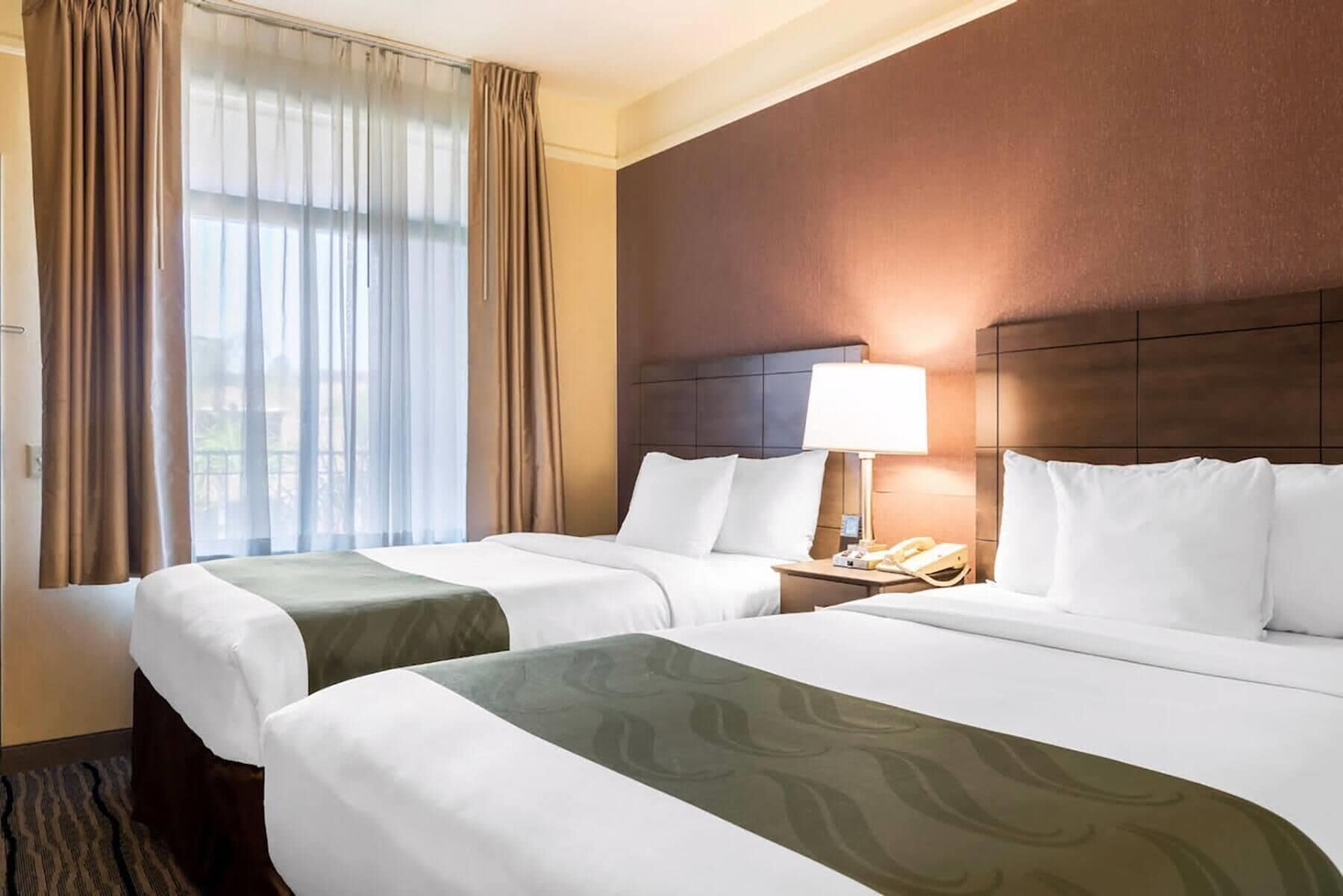 Minibar, desk, laptop workspace, blackout drapes