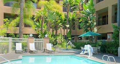 Ramada Suites by Wyndham San Diego/Hotel Circle Area