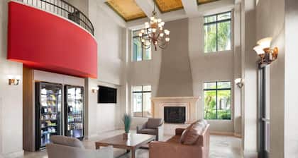 Ramada Suites by Wyndham San Diego/Hotel Circle Area