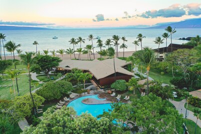 OUTRIGGER Kaanapali Beach Resort