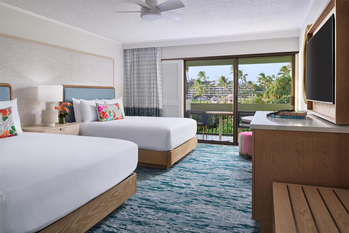 Habitación Prestigio, 2 camas Queen size, vista al resort | Ropa de cama de alta calidad y edredón