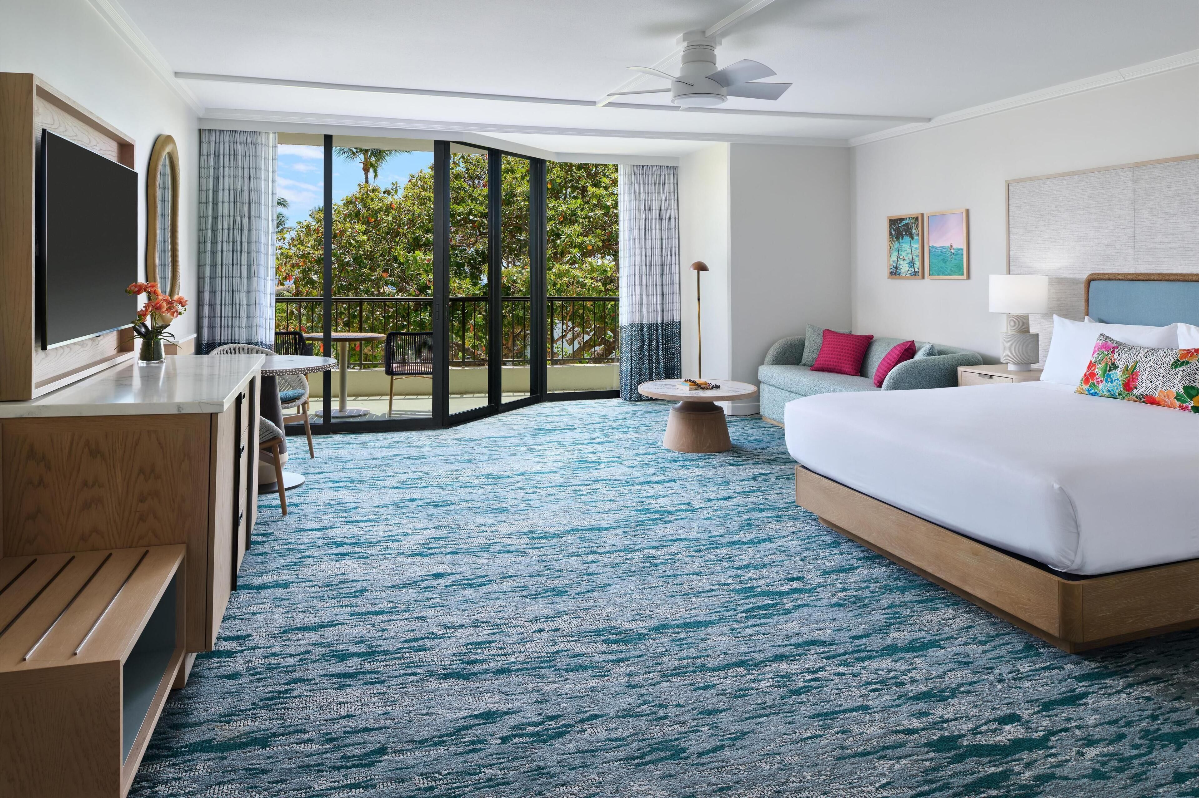 Suite junior, 1 cama King size (Signature Courtyard) | Ropa de cama de alta calidad y edredón 