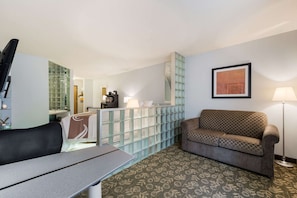1 Schlafzimmer, Schreibtisch, Verdunkelungsvorhänge