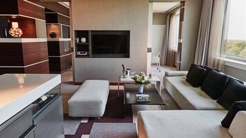 Literie hypoallergénique, minibar, coffres-forts dans les chambres