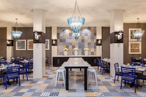 Daily buffet breakfast (USD 25 per person)