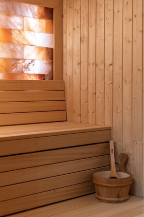 Sauna - Pullman Bucharest (Bucharest)