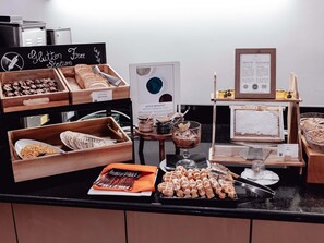 Daily buffet breakfast (EUR 22 per person)