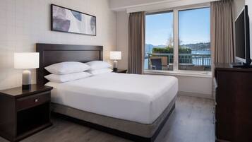 書桌、手提電腦工作空間、熨斗/熨衫板、免費嬰兒床