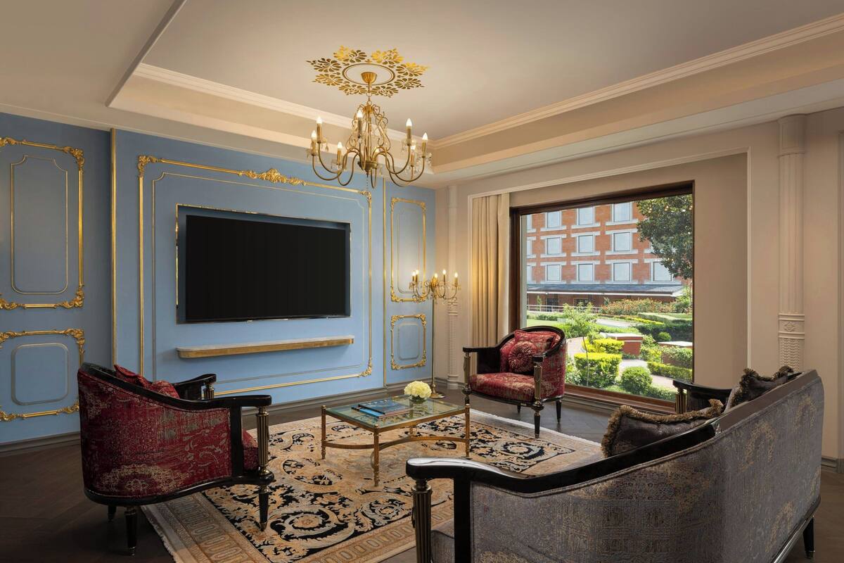 Regal Suite, Club lounge access, Bedroom 1: 1 King, Bedroom 2: 2 Double, Garden view | 1 bedroom, premium bedding, down comforters, minibar