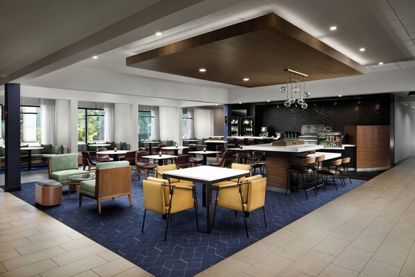 Lobby lounge