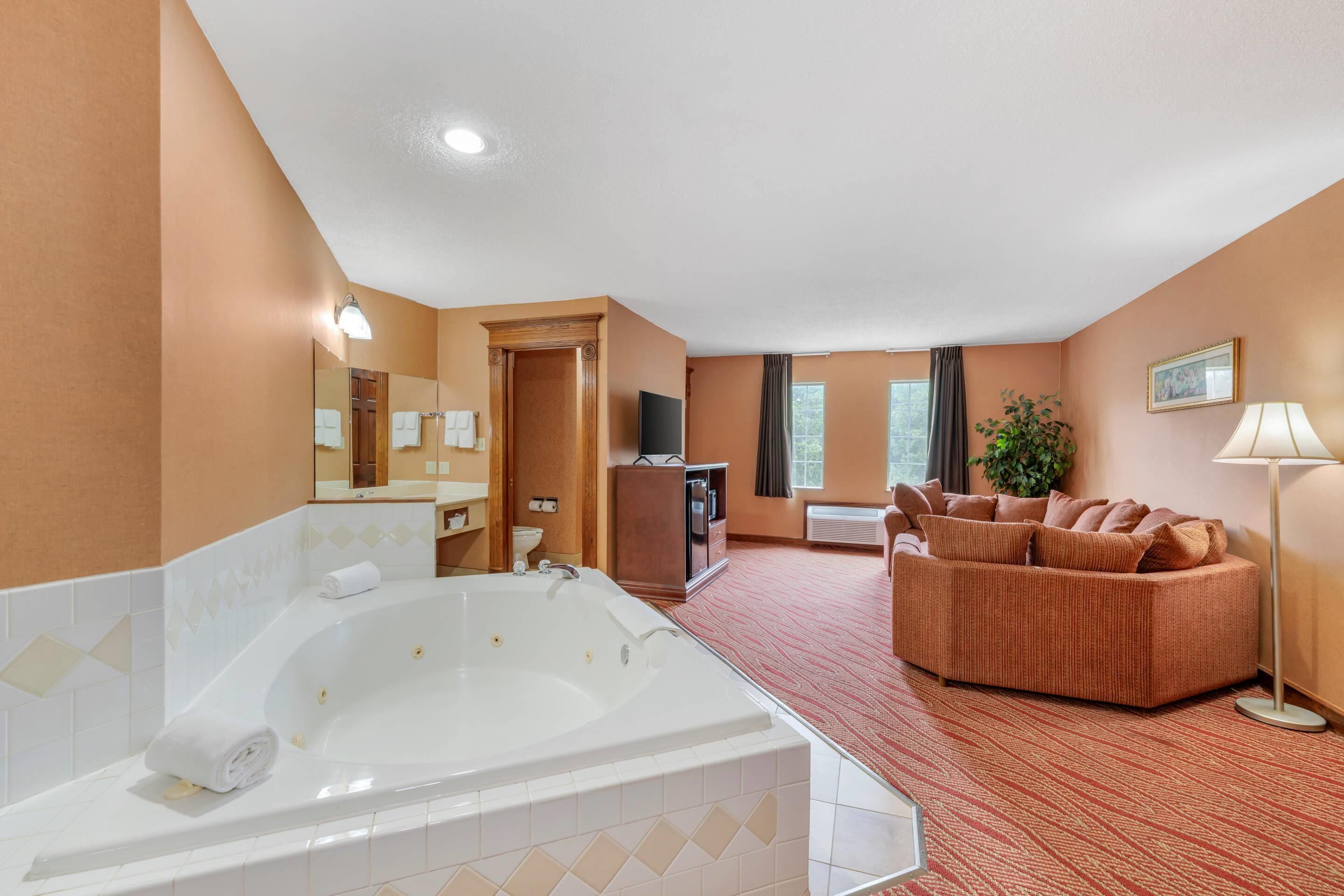 1 bedroom, premium bedding, laptop workspace, iron/ironing board