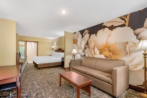1 bedroom, premium bedding, laptop workspace, iron/ironing board