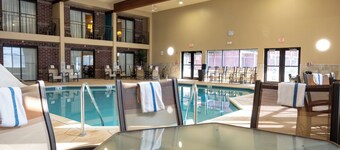 快捷套房河港套房飯店