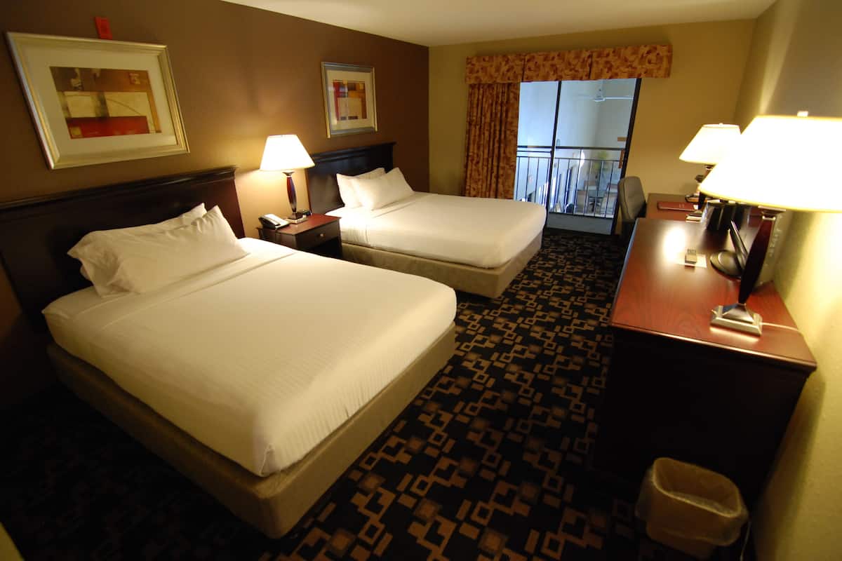 Standard Room, 2 Queen Beds, Non Smoking, Pool View | 1 bedroom, desk, iron/ironing board, free cots/infant beds