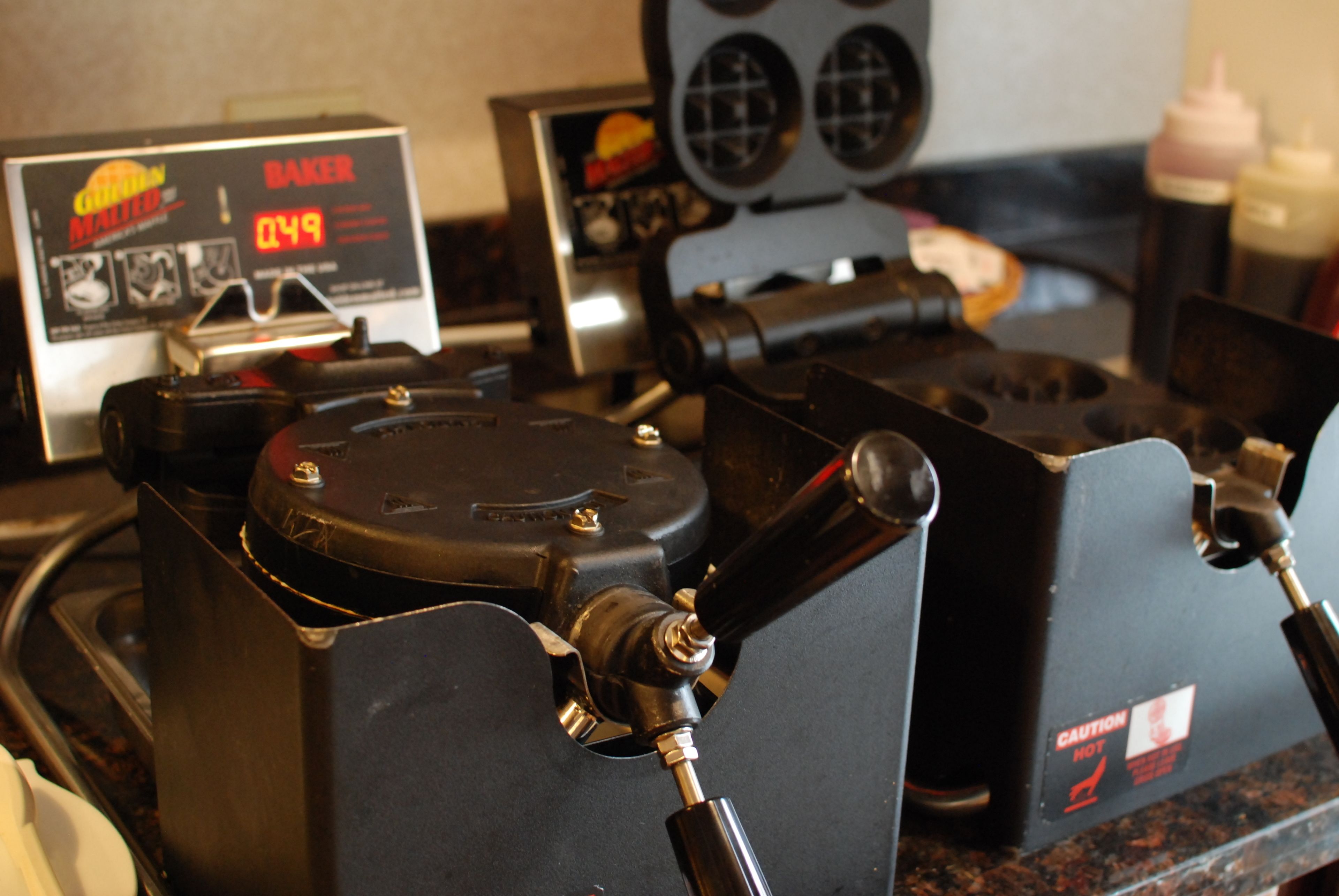 free daily full breakfast