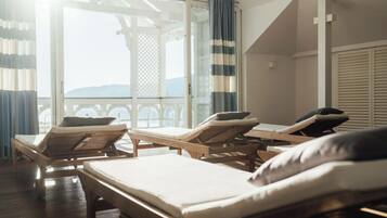 Sauna, Dampfbad, Körperbehandlungen, Hydrotherapie, Aromatherapie