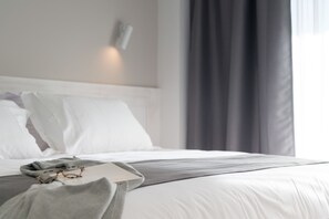 Minibar, in-room safe, free WiFi - Mediterráneo Sitges (Sitges)