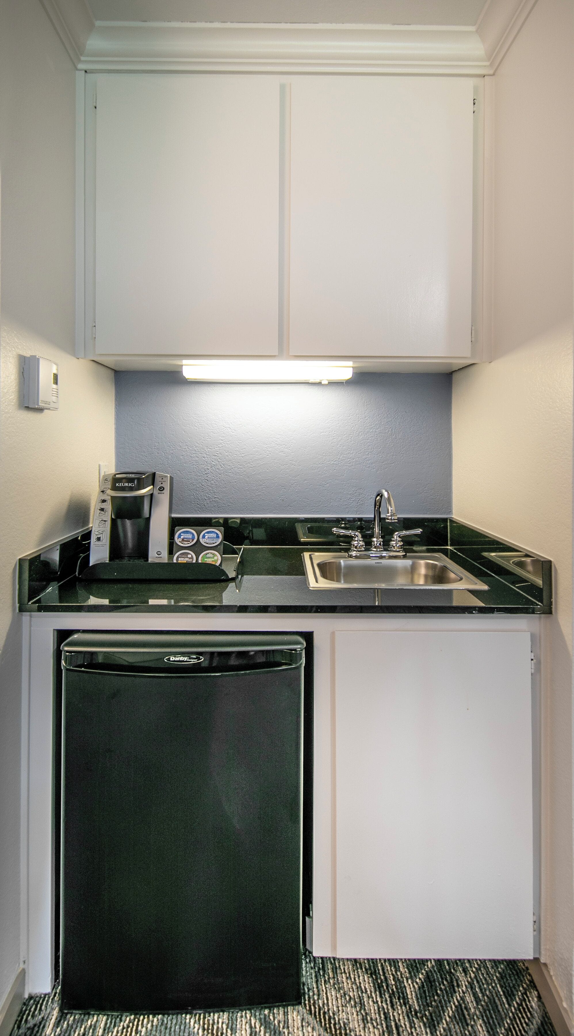 1 bedroom, premium bedding, desk, blackout curtains