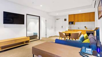 3-bedroom apartment