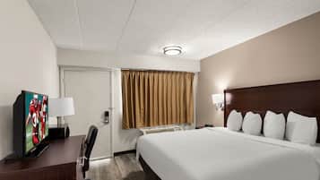 Schreibtisch, kostenlose Babybetten, kostenloses WLAN, Bettwäsche