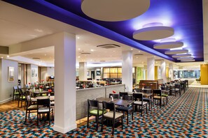 Daily to-go breakfast (GBP 16.95 per person) - Holiday Inn London - Heathrow M4,jct.4 by IHG (West Drayton)